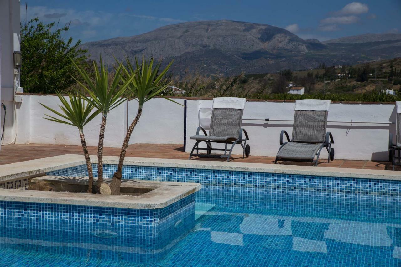 Bed and Breakfast Fuego Blanco Alora Exteriér fotografie